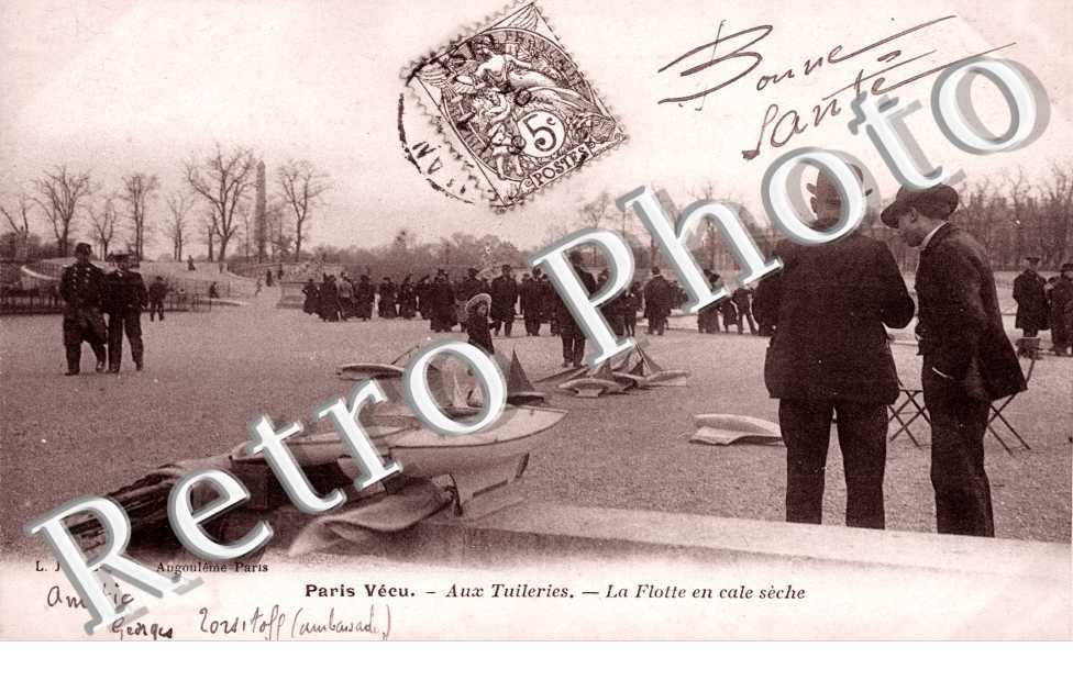 Aux Tuileries, La Flotte en cale seche