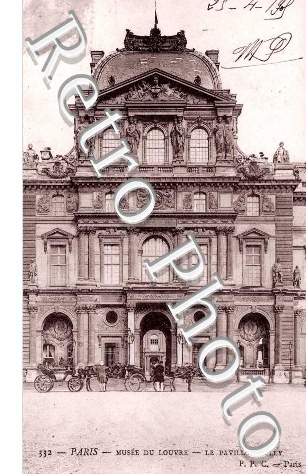le LOUVRE Porte Jean Goujon