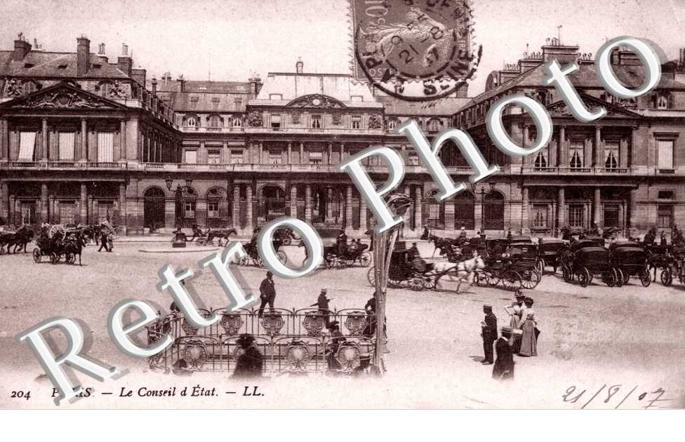 LA PLACE DU PALAIS ROYAL le Conseil d'Etat
