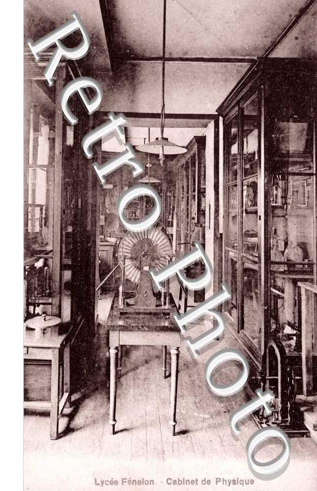 Lycee Fenelon, Cabinet de Physique