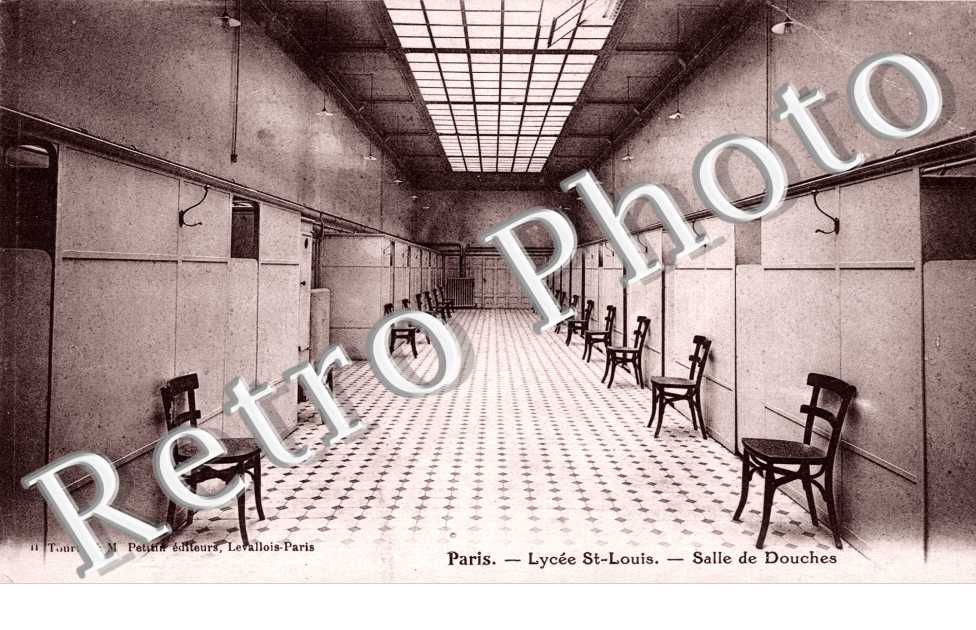 Lycee St Louis, Salle de Douches