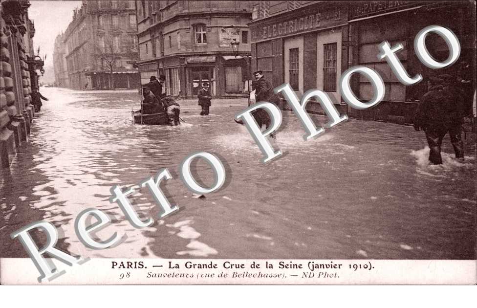Inondations 1910, Rue Bellechasse, Sauveteurs