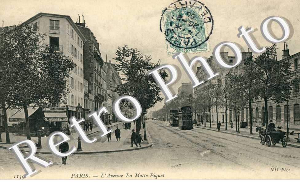 L'Avenue La Motte Piquet