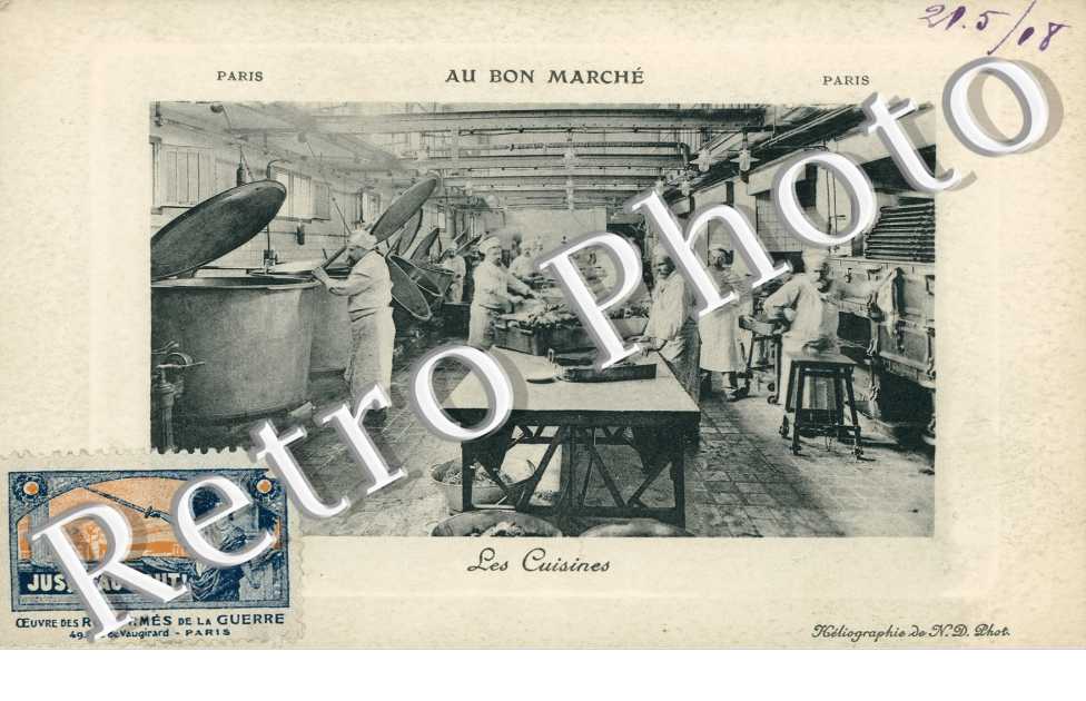  24 Rue de Sèvres Au Bon Marche, les Cuisines