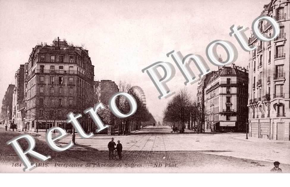 Perspective de l'Avenue de Suffren