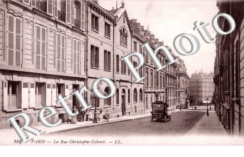Rue Christophe Colomb