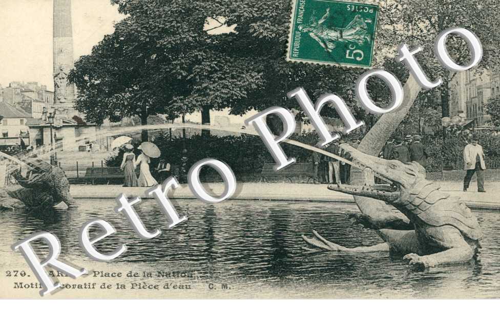 place de la Nation Motif decoratif de la piece d'eau
