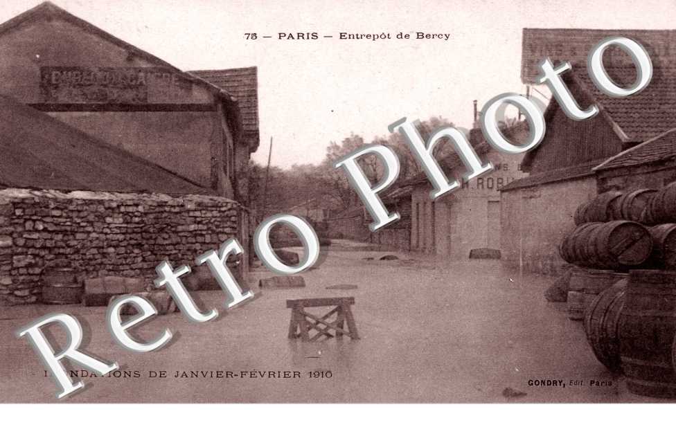 Inondations 1910, l'entrepot de Bercy