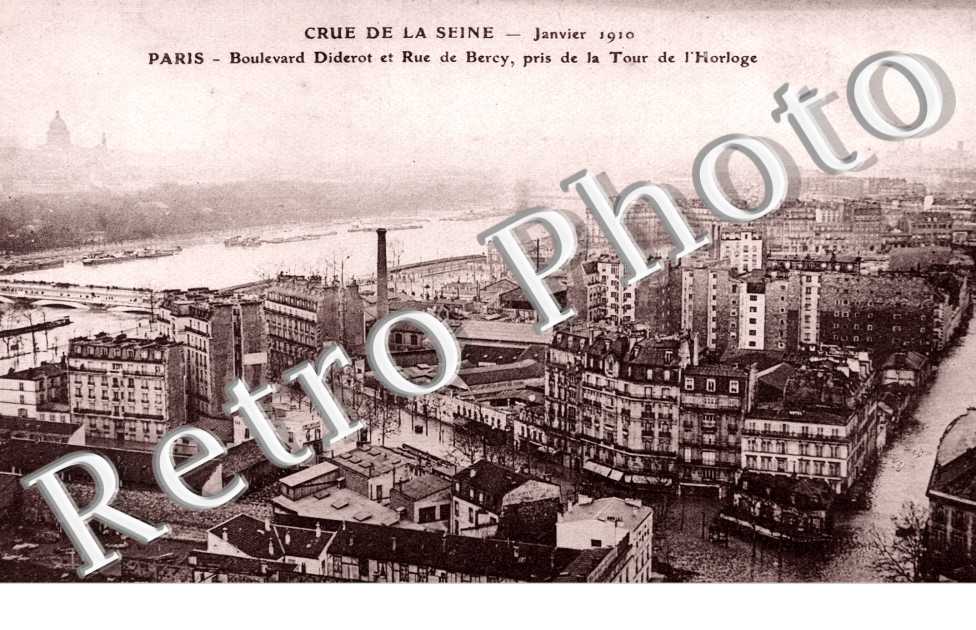 Crue de la Seine 1910, Boulevard Diderot et Rue de Bercy pris de la Tour de l'Horloge