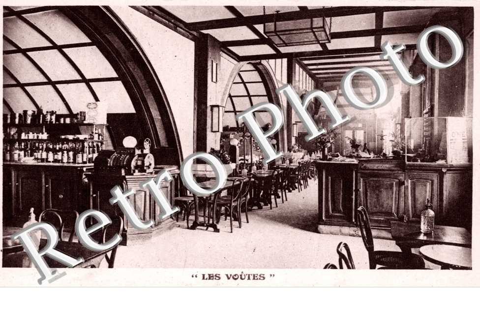 Les Voutes, Cafe Restaurant - 144 a 154 rue de Lyon