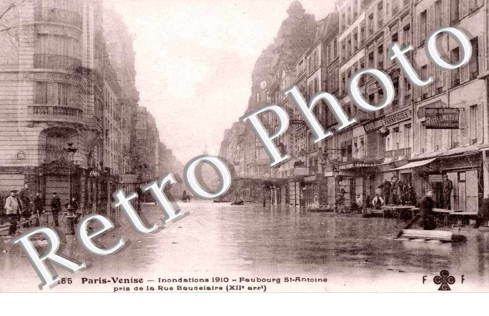 Faubourg Saint Antoine prise de la rue Baudelaire