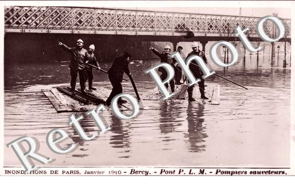 Inondations Janvier 1910 Bercy Pont P.L.M. POMPIERS SAUVETEURS