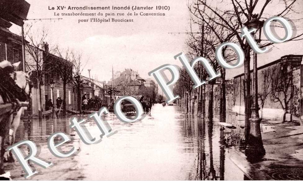 rue de la convention, transbordement du pain pour l'hopital Boucicaut