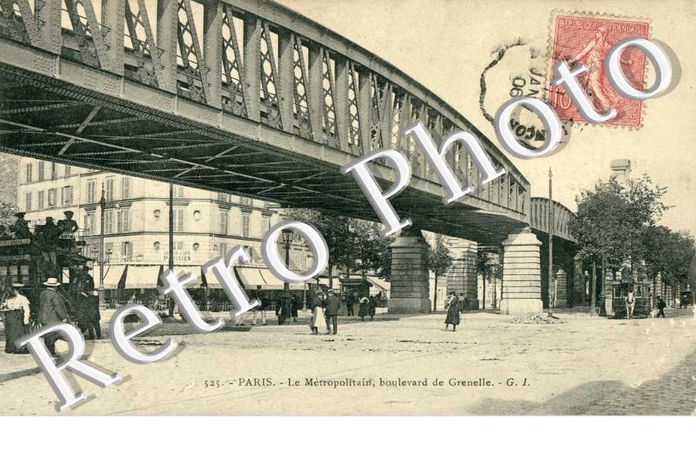 Le Metroploitain, Boulevard de Grenelle