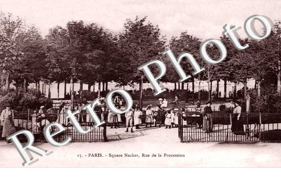 Square Necker, Rue de la Procession