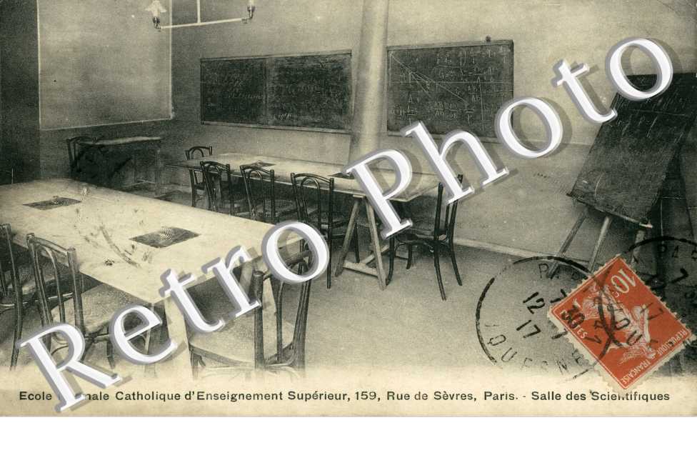 159 rue de Sevres Ecole Normale Catholique d'Enseignement Superieur, Salle des Scientifiques