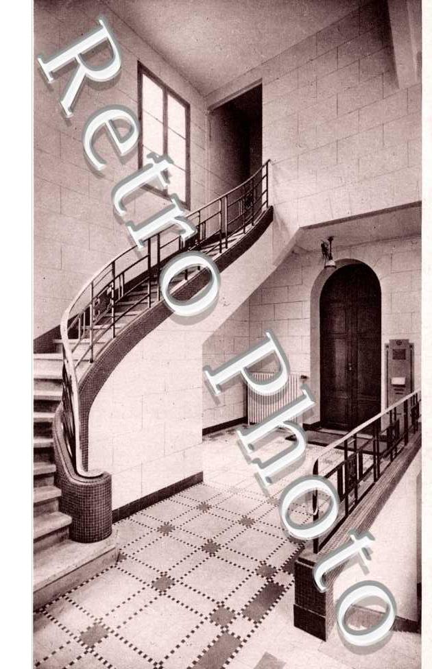 57 rue Violet  - Maison Mere des Petites Soeurs de l'Asomption, l'Escalier de la Chapelle