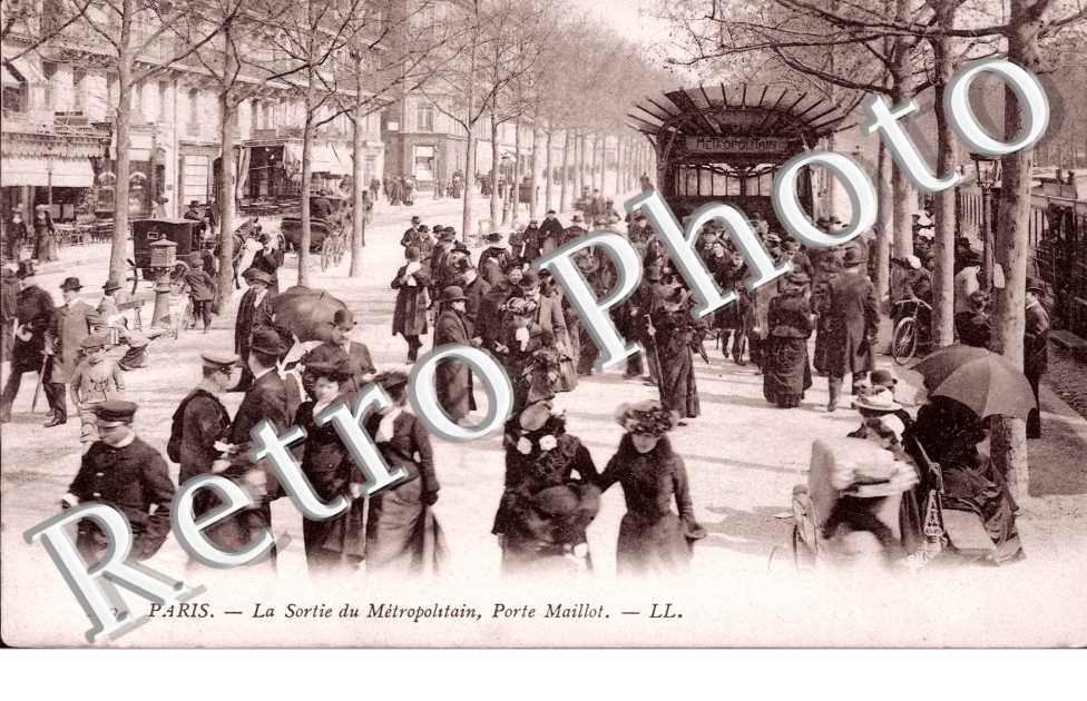 Sortie du Metropolitain, Porte Maillot