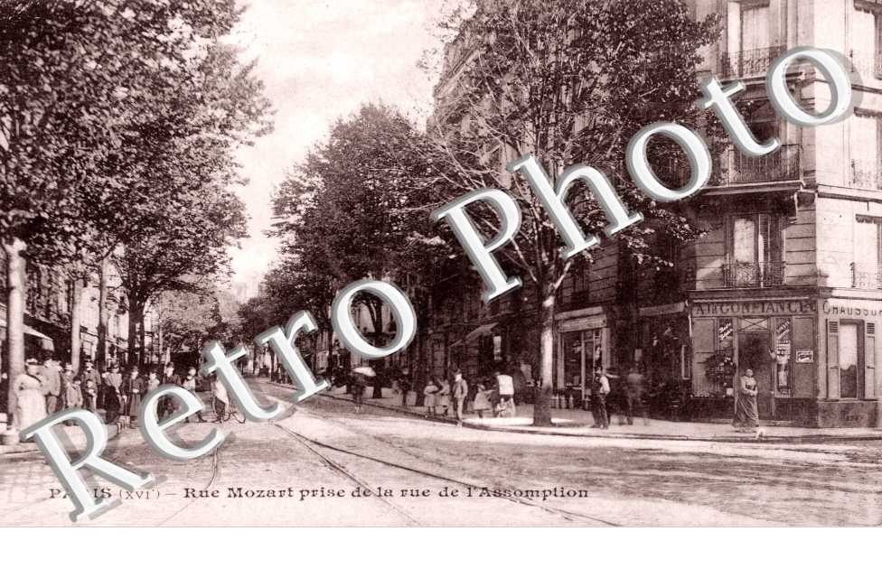 Rue Mozart prise de la rue de l'Assomption