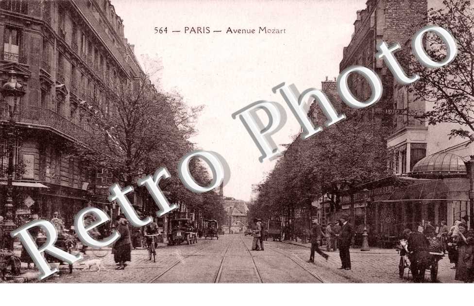 Avenue Mozart