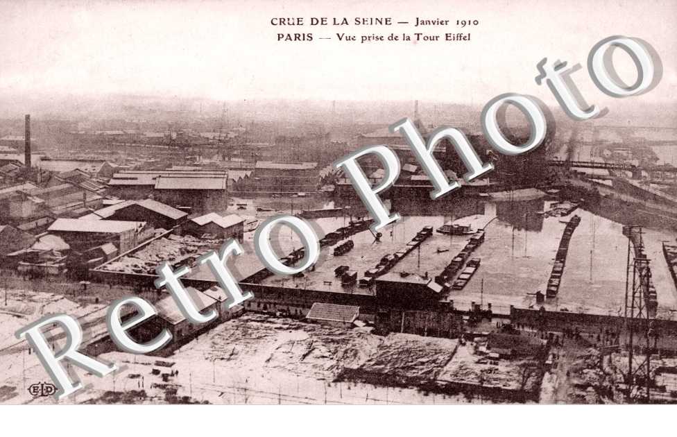 Crue de la Seine 1910, Vue prise de la Tour Eiffel