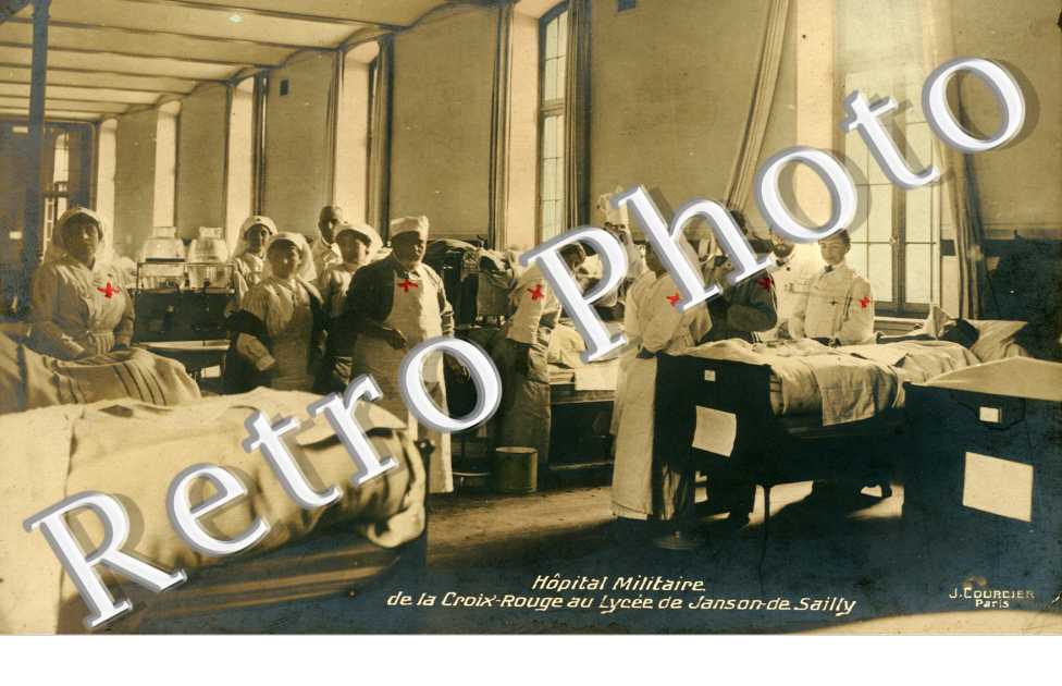 Hopital Militaire de la Croix Rouge au Lycee Janson de Sailly, 106 Rue de la Pompe