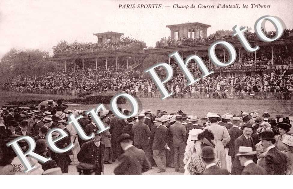 Tribune du Champ de Course d'Auteuil