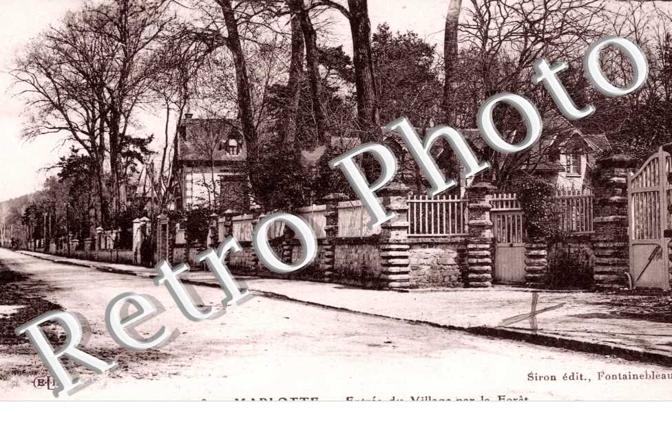 Marlotte, Entree du Village par la Foret