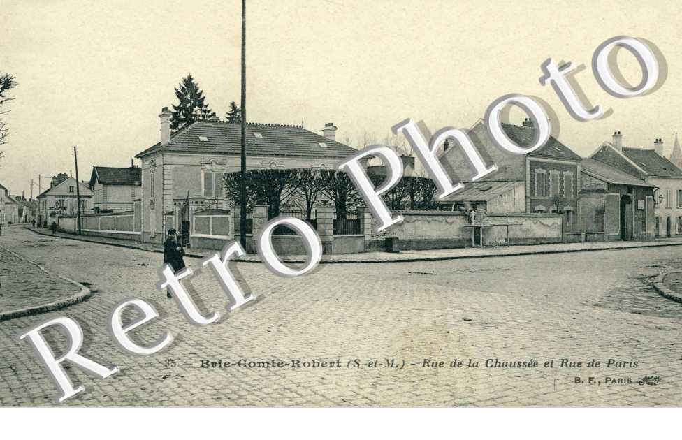 la Rue de la Chaussee et la Rue de Paris