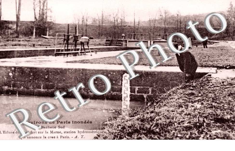l'ecluse de Chalifert, station hydrometrique qui annonce la crue a Paris