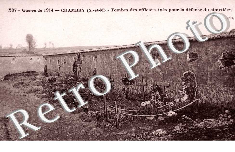 tombes des officiers tues pour la defense du cimetiere