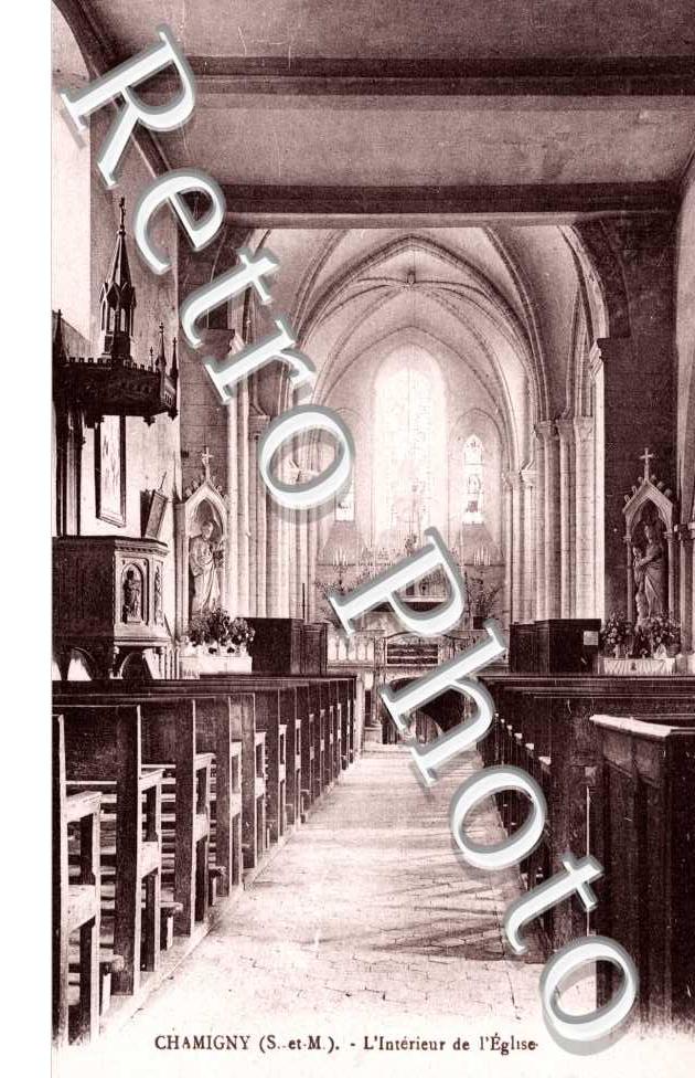 l'interieur de l'eglise