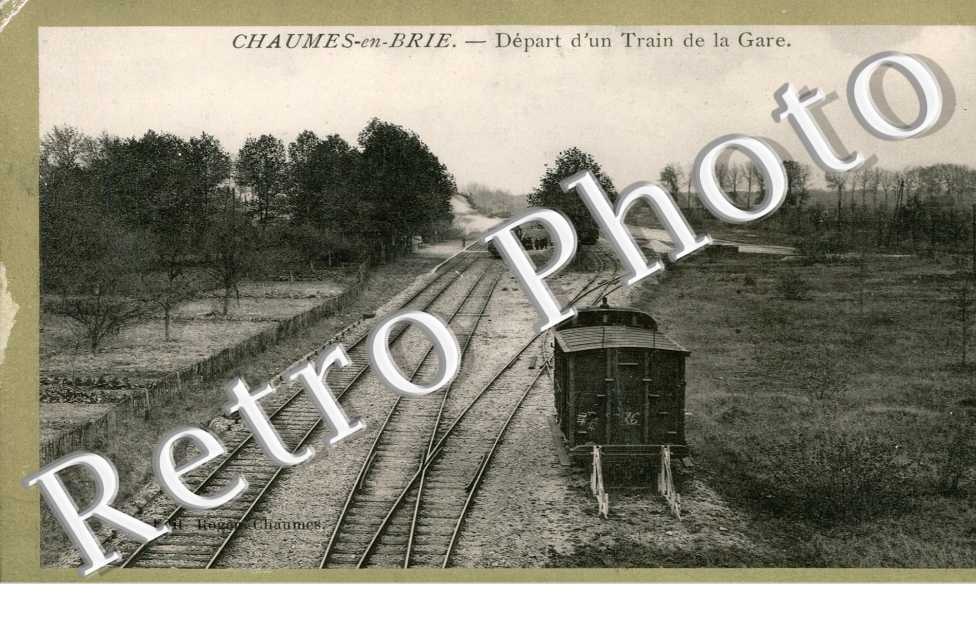 Depart d'un Train de la Gare