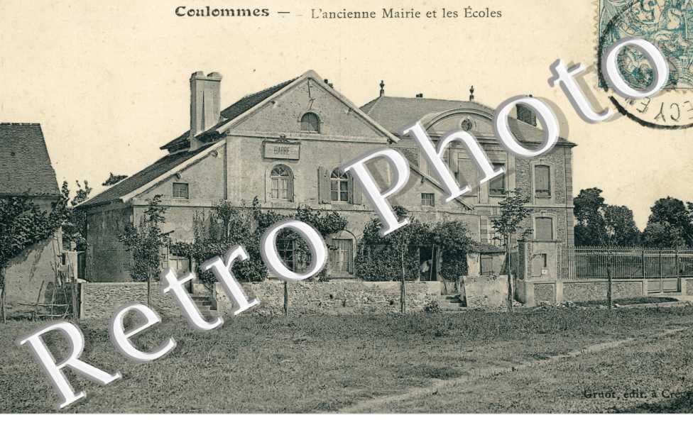 l'Ancienne Mairie et les Ecoles