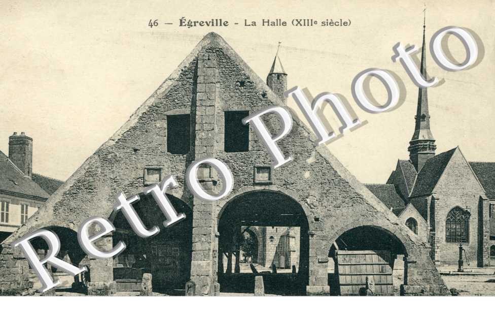 la Halle (XIIIeme siecle)