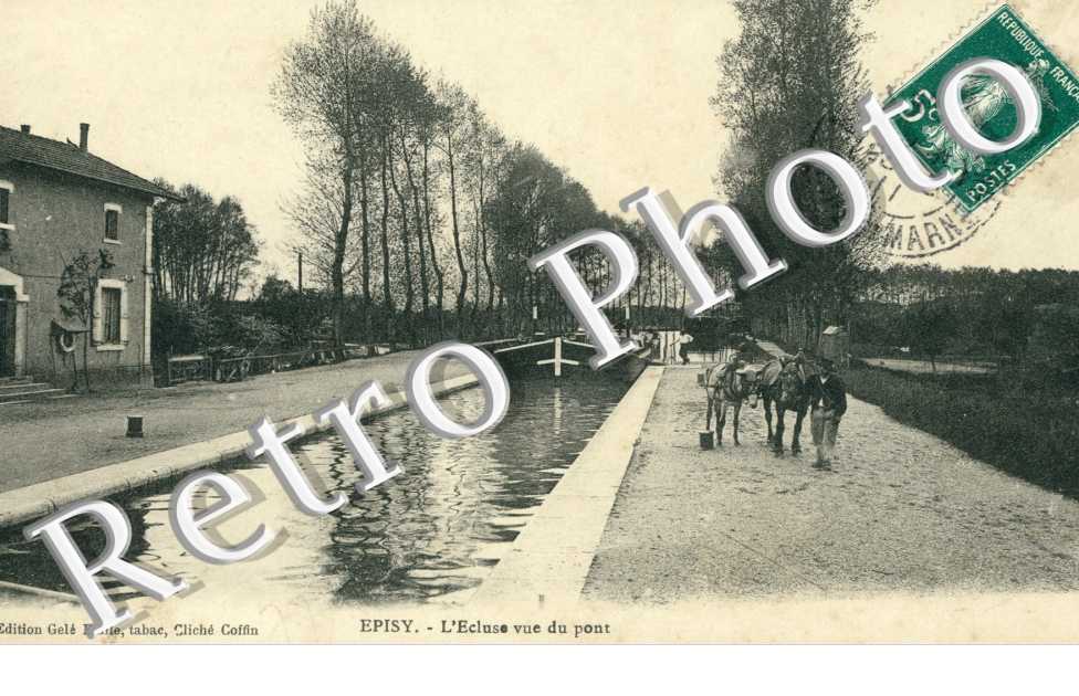l'ecluse et vue du pont