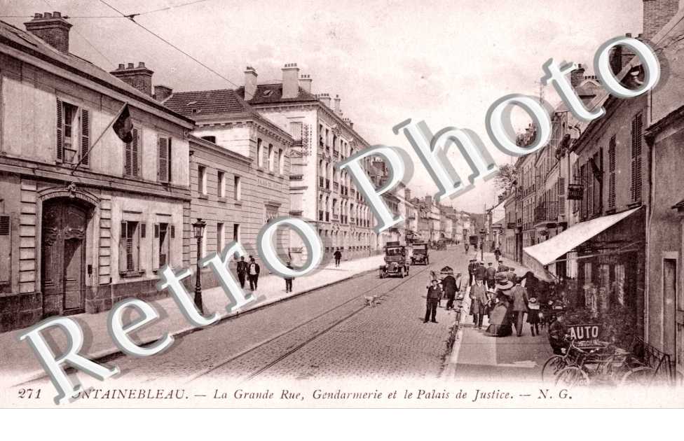 la Grande Rue, Gendarmerie et le Palais de Justice