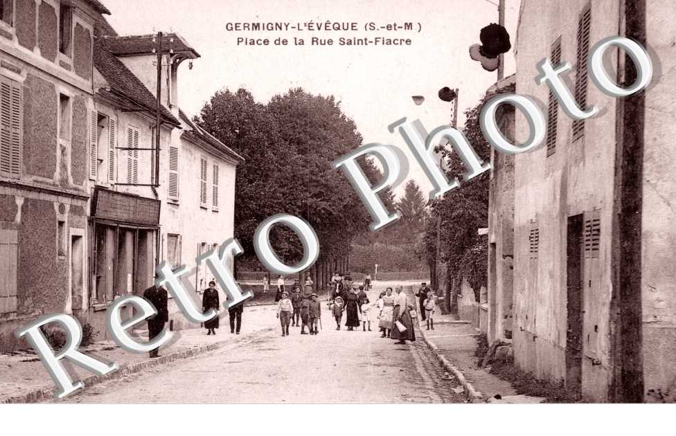 la Place de la Rue Saint-Fiacre