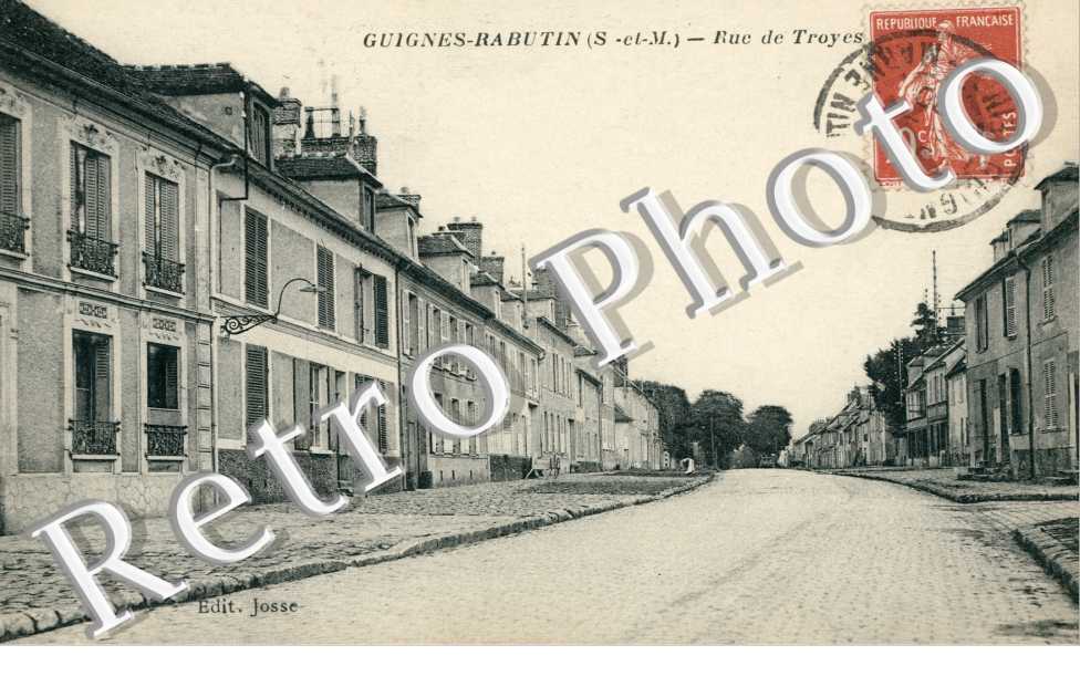 Rue de Troyes