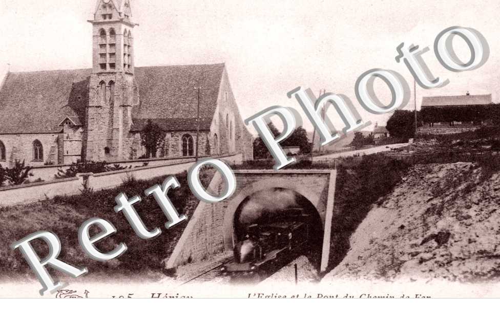 Eglise et Pont du Chemin de Fer