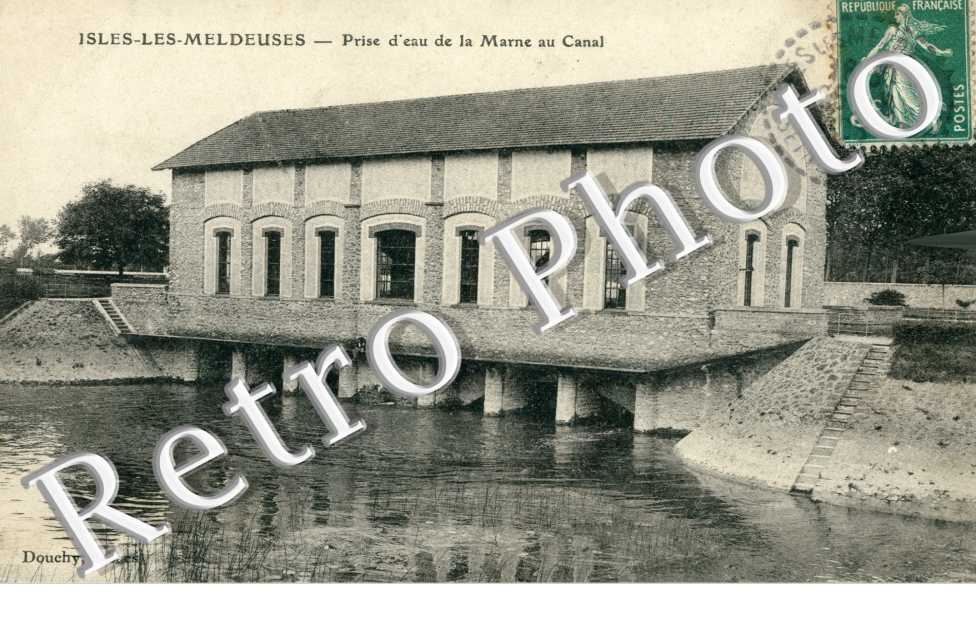 place d'eau de la Marne au canal