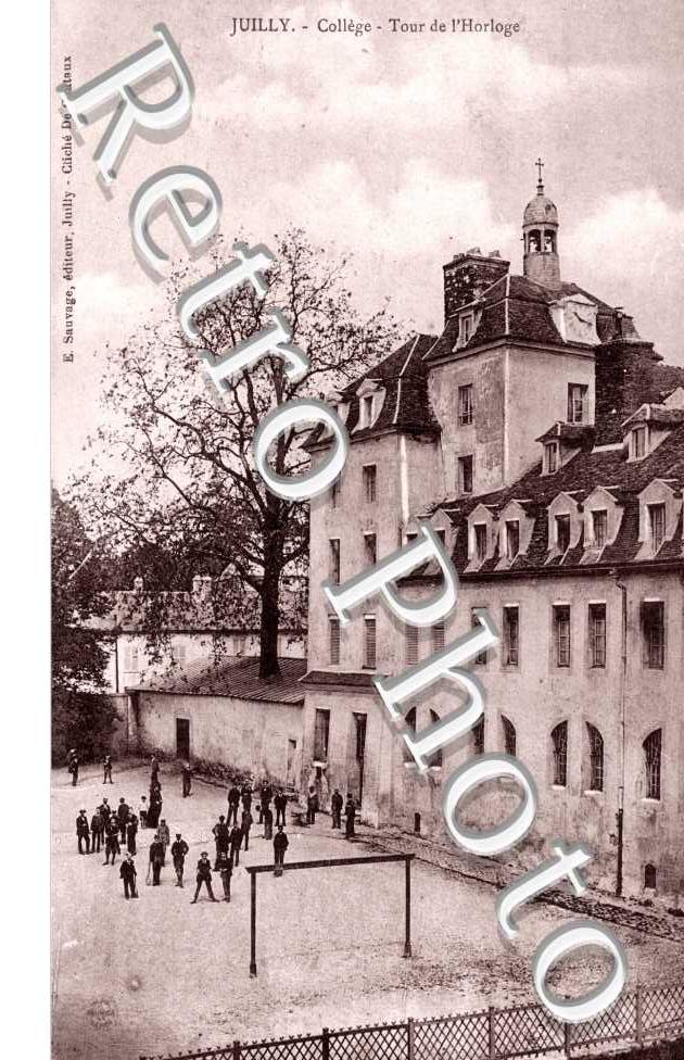 Le College, Tour de l'Horloge