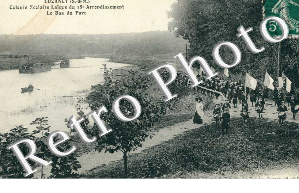 Colonie Scolaire Laique du 18eme arrondissement, bas du Parc