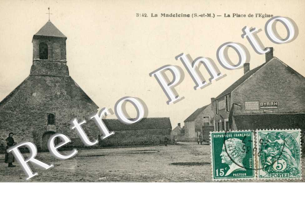 La Place de l'Eglise, la Madeleine