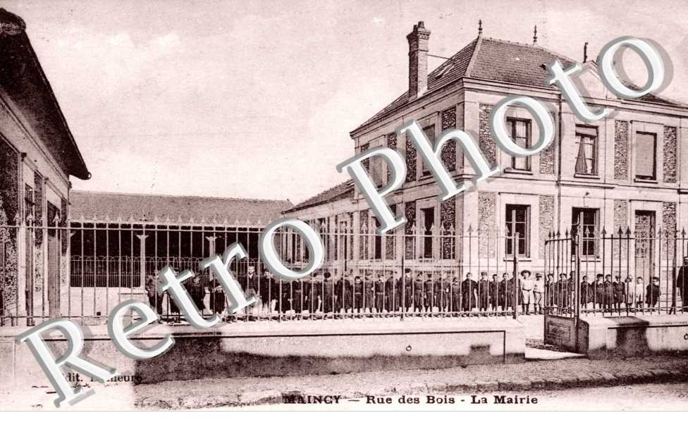 Rue des bois - la mairie