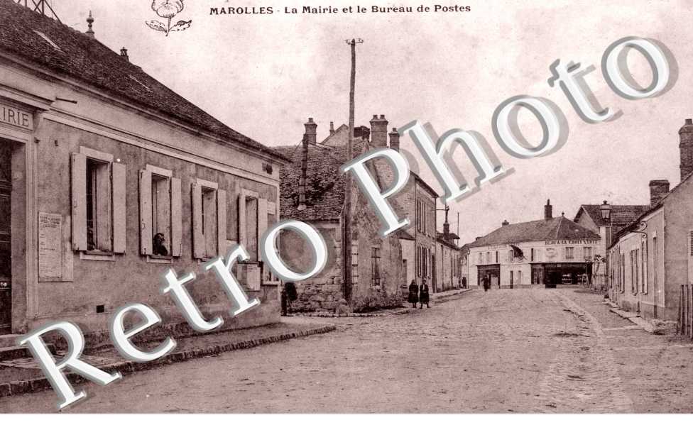 la Mairie et le Bureau de Postes