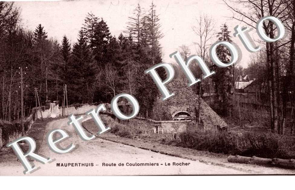 Route de coulommiers - le rocher