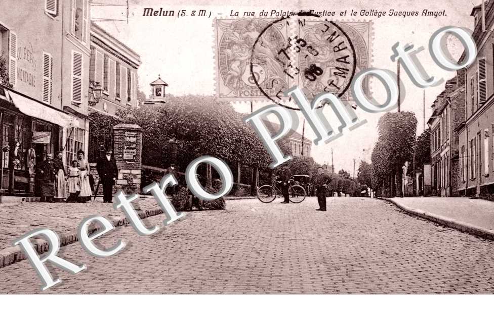 la Rue du Palais de Justice et le College Jacques Amyot