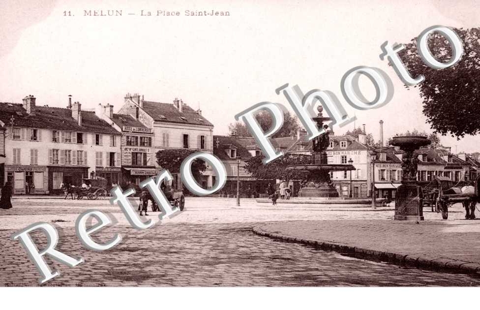la Place Saint-Jean