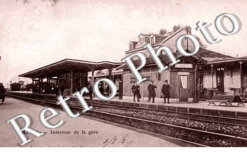 l'Interieur de la Gare